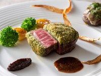 <Lunch “HIVER” Course options> Upgrade your Bavette steak to Wagyu fillet steak! | 4,000 yen