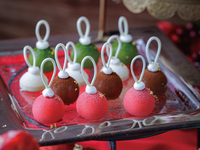 [Held on Saturdays and Sundays in December] "Heartwarming Christmas" Sweets & Lunch Buffet child