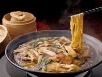 ★HP予約限定★松茸入り五種きのこのあんかけ汁そば　コーヒー付き