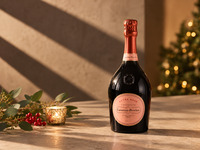 Christmas Dinner Buffet with Rose Champagne
