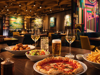 【15% Off Until 11/8】Pink Flamingo Year-End & New Year Plan｜Food Platter & 2-Hour Free-Flow